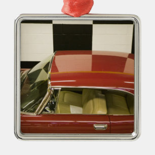 USA, Ohio, Cleveland: Western Reserve Historical 3 Metal Ornament
