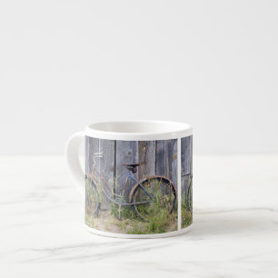 USA, Oregon, Bend. A dilapidated old bike Espresso Cup