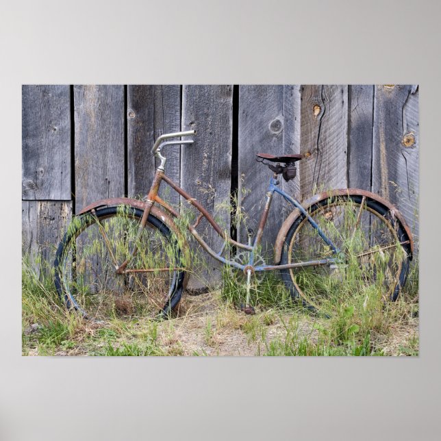 USA, Oregon, Bend. A dilapidated old bike Poster (Front)