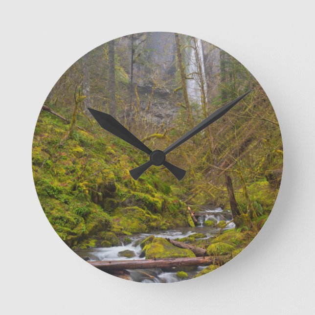 USA, Oregon, Columbia Gorge Round Clock (Front)