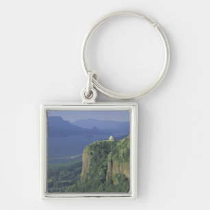 USA, Oregon, Columbia River Gorge NSA. View of Key Ring