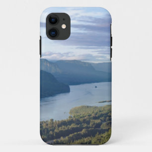 USA, Oregon, Columbia River Gorge, Vista House iPhone 11 Case