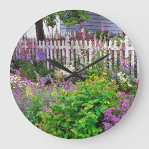 USA, Oregon, Portland. Explosion Of Springtime Large Clock