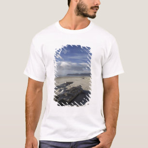 USA, Oregon, Sand Dunes and Ocean, Pacific City 2 T-Shirt