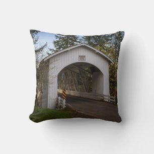 USA, Oregon, Scio, Hannah Bridge 2 Cushion