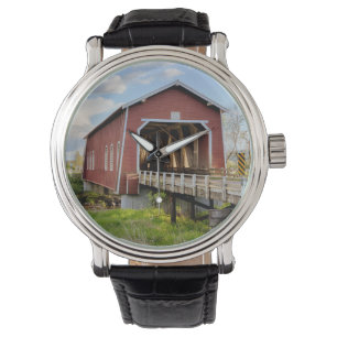 USA, Oregon, Scio, Shimanek Bridge Watch