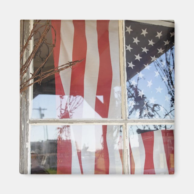 USA, Oregon, Shaniko. Flag in window next to Magnet (Front)