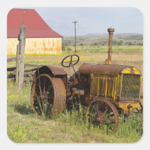 USA, Oregon, Shaniko. Rusty vintage tractor in Square Sticker