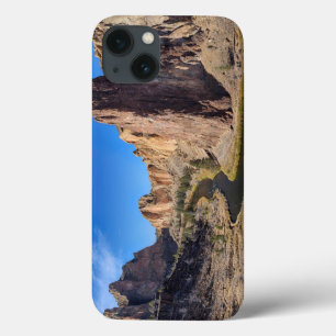 USA, Oregon, Smith Rock State Park iPhone 13 Case