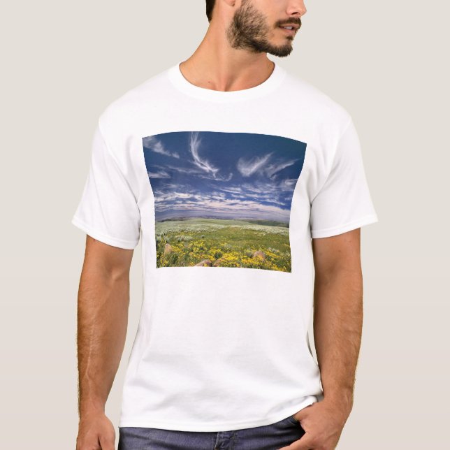 USA, Oregon, Steens Mountain. Spring burgeons T-Shirt (Front)