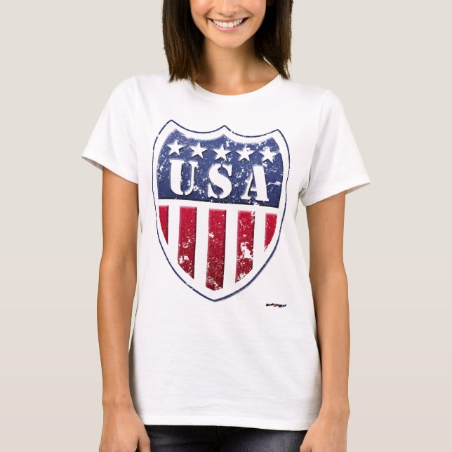 USA Shield - distressed T-Shirt (Front)