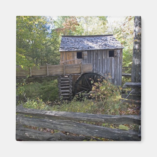 USA - Tennessee. Cable mill in Cades Cove area Magnet (Front)