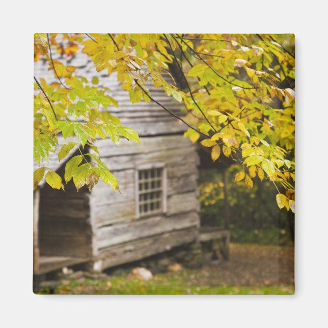 USA, Tennessee, Gatlinburg. Great Smoky Magnet (Front)