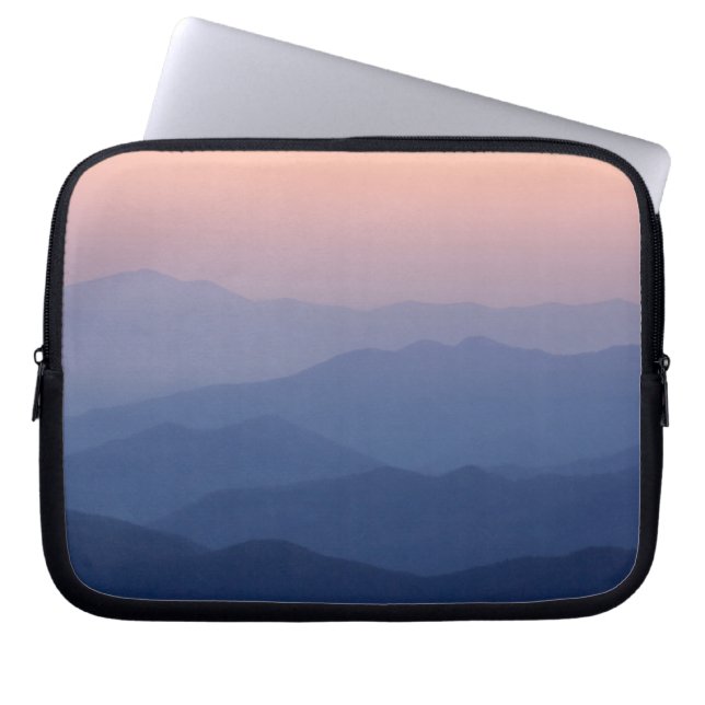 USA, Tennessee, Great Smoky Mountains National Laptop Sleeve (Front)
