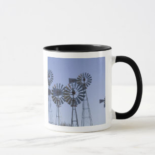 USA, TEXAS, Lubbock: American Wind Power Centre Mug