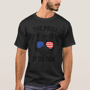 Usa Tiger Patriotic American 4th Of July Men Women T-Shirt