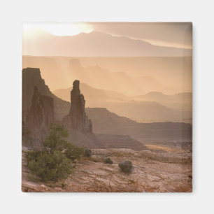 USA; Utah; Canyonlands National Park. View of Magnet