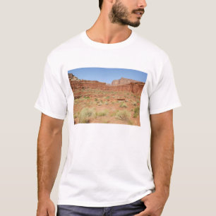 USA, Utah, Canyonlands NP, Shafer Canyon T-Shirt