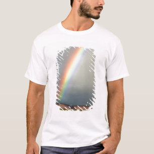 USA, Utah, Monument Valley Navajo Tribal Park. 2 T-Shirt