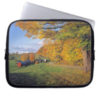 USA, Vermont, Jenne Farm. Fall comes to Jenne