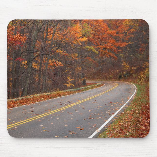 USA, Virginia, Shenandoah National Park, Skyline Mouse Pad (Front)