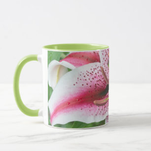 USA, Washington, Bellevue, Lily Mug