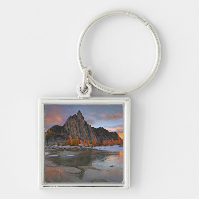USA, Washington, Cascade Mountains. Prusik Key Ring (Front)