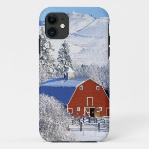 USA, Washington, Methow Valley, Barns in iPhone 11 Case