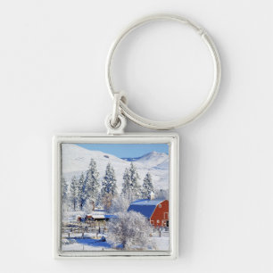USA, Washington, Methow Valley, Barns in Key Ring