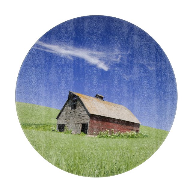 USA, Washington, Old Red Barn in the Spring Cutting Board (Front)