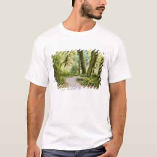 USA, Washington, Olympic National Park, Hiking T-Shirt