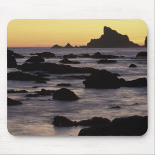 USA, Washington, Olympic Nat'l Park, Seastacks Mouse Pad
