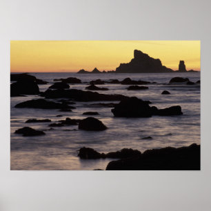 USA, Washington, Olympic Nat'l Park, Seastacks Poster