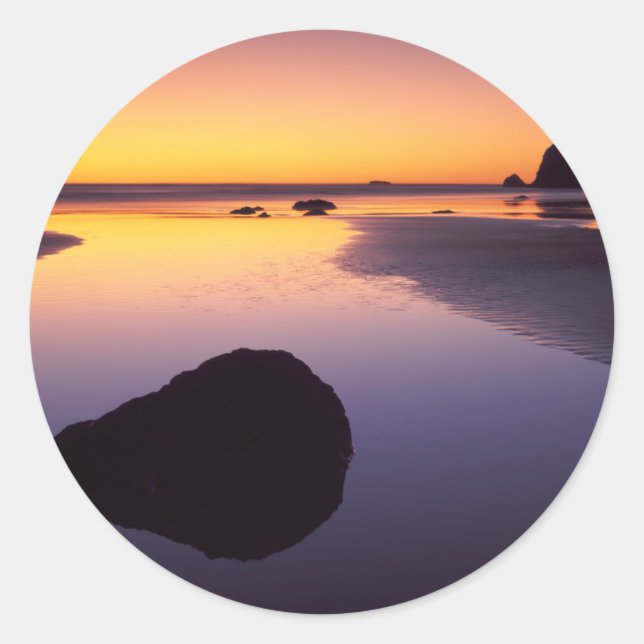USA, Washington, Olympic Peninsula Classic Round Sticker (Front)