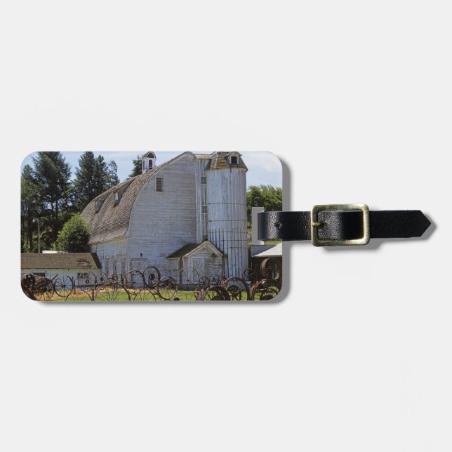 USA, Washington, Pullman, Barn Luggage Tag (Front Horizontal)