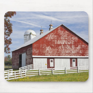 USA, West Virginia, Arbovale. Monongahela Mouse Pad