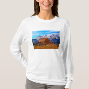 USA, Wyoming, Grand Teton National Park. T-Shirt