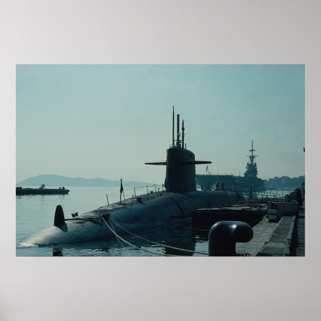 USS Ulysses Grant" ballistic missile submarine SSB Poster (Front)