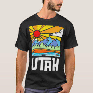 Utah Artistic Nature  Mountains Vintage Graphic  T-Shirt