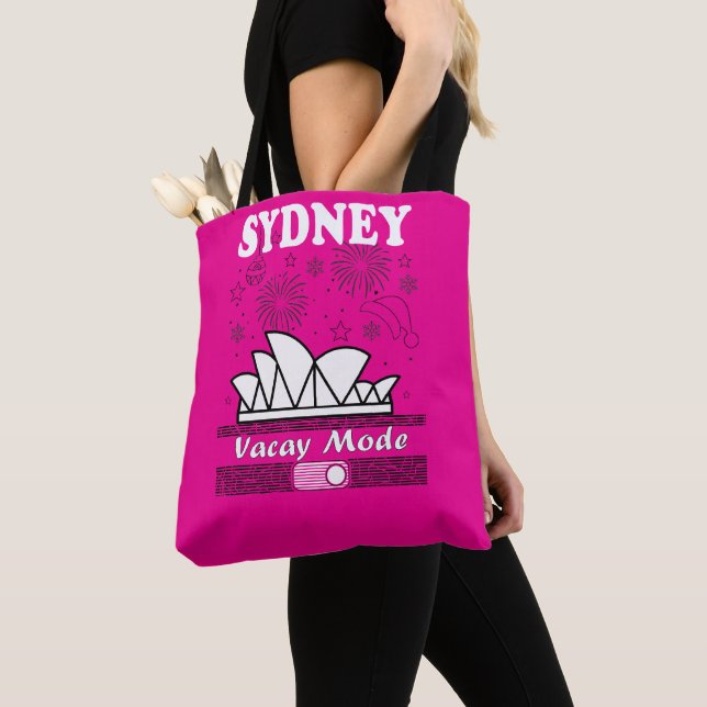 Vacation mode tote bag (Close Up)