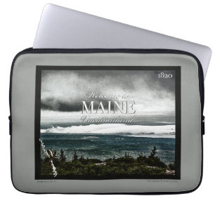 Vacationland, Maine Laptop Sleeve