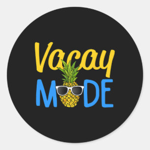 Vacay Mode Pineapple Funny Family Vacation Beach H Classic Round Sticker