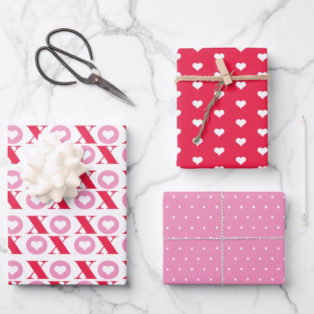 Valentien's day heart pattern wrapping paper sheet (Front)