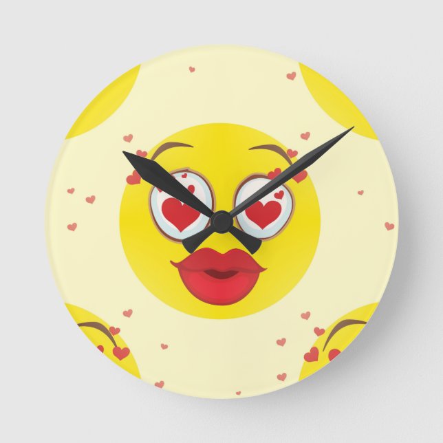 Valentine kiss Emoji Round Clock (Front)