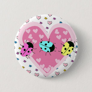 VALENTINE LADYBUGS 6 CM ROUND BADGE