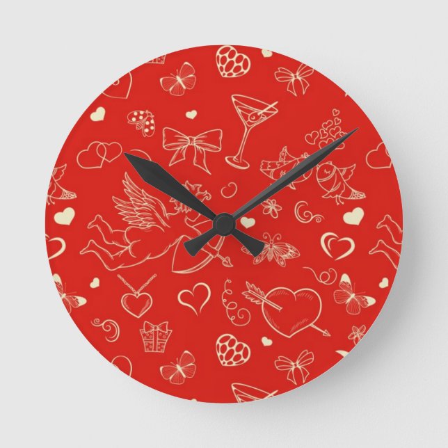 Valentine Pattern Round Clock (Front)