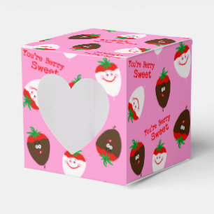 Valentine's Day Chocolate Dipped Strawberries Favour Box