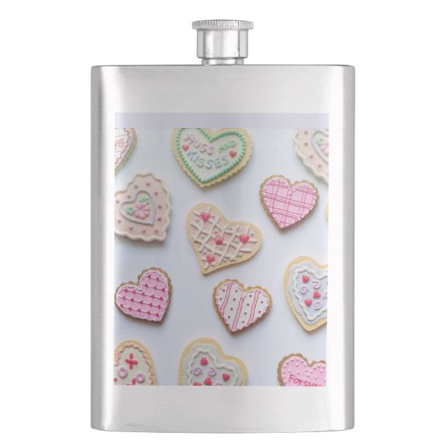 Valentine's day heart cookies      hip flask (Front)