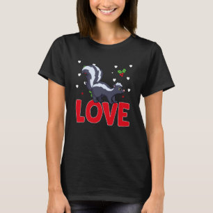 Valentine's Day Hearts Love Skunk Animal Women T-Shirt