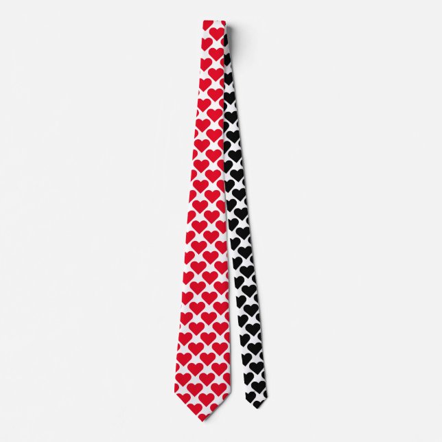 Valentine's Day neck tie with love heart pattern (Front)